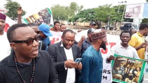 Sowore joins retired police officers in demanding justice, fair pay, and their pensions!