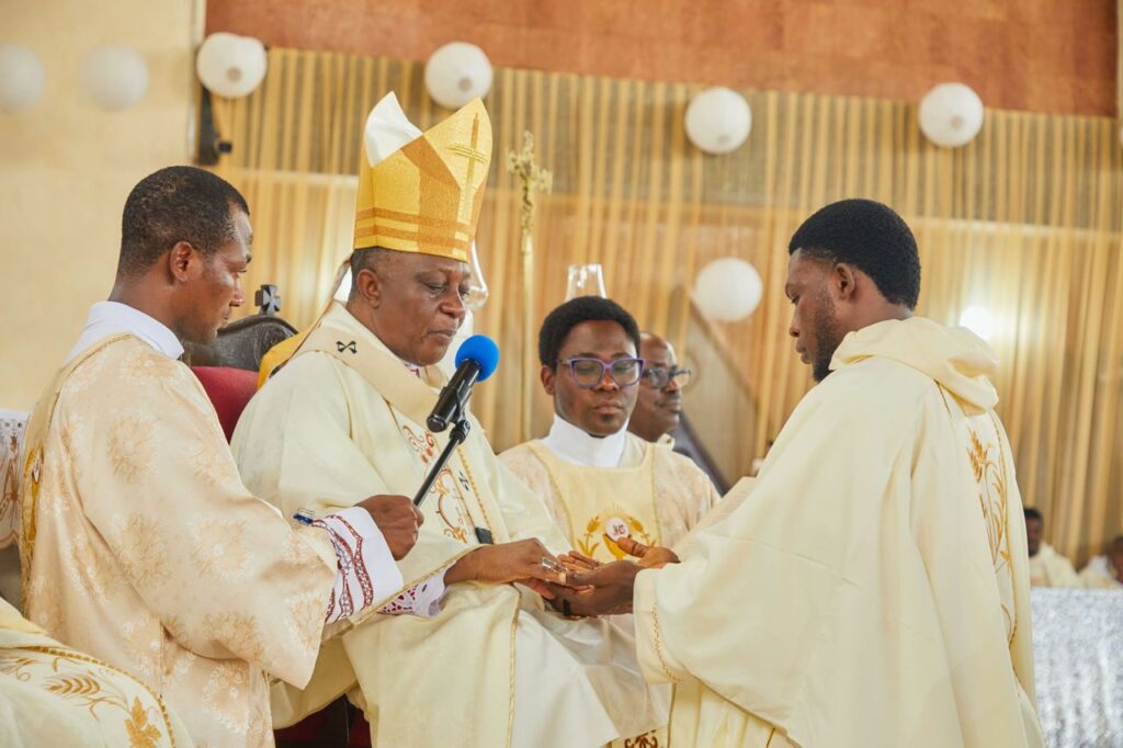 Rev. Fr. Ari Ogwuche Jonah’s Divine Call: New Dominican Priest Shines in Epic Ordination and Thanksgiving 
