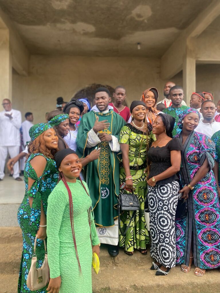 Rev. fr. Ari.