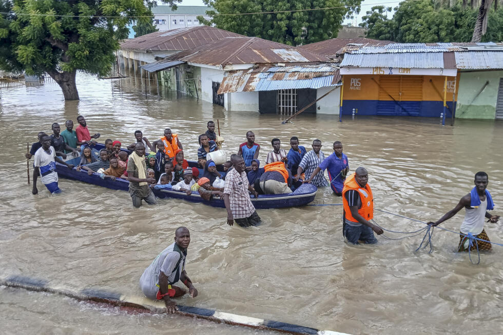 Nigeria hits by heavy flood