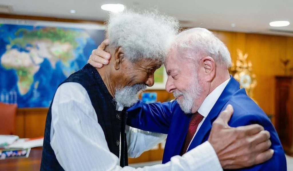 Brazilian President, Luiz Inácio da Silva has hosted Nobel laureate, Wole Soyinka.