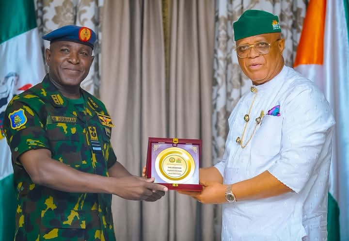 Chief of Air Staff, Air Marshal Hassan Abubakar and Akwa-Ibom, Umo Eno during a courtesy visit to the governor's office in Uyo