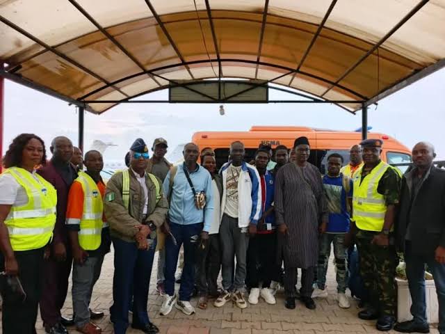 The group arrived in Abuja aboard a Sky Airlines Boeing 747-200, registered as ET-AXO, landing at Nnamdi Azikiwe International Airport at 4:45 p.m. on Thursday.