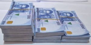 Oyo police nab driver with fake N1m cash on Ibadan-Lagos expressway
