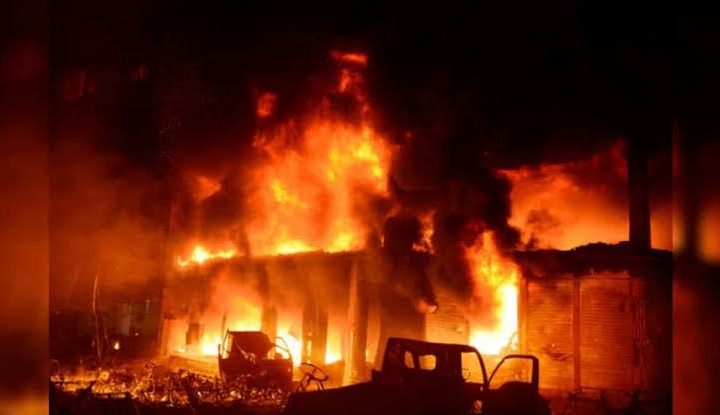 Fire razes popular radio station in Ibadan