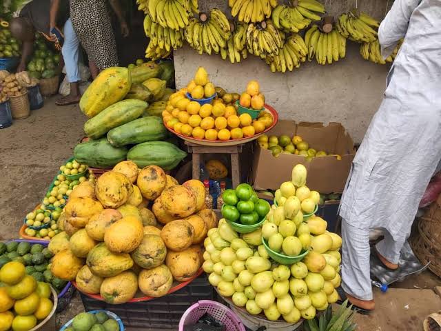 FCCPC warns Nigerians on danger of toxic fruit ripening