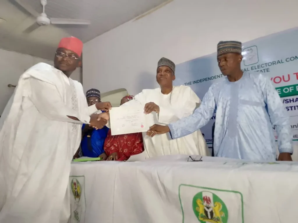 INEC presents certificate to winner of Kano by election 1