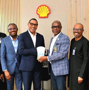 PETAN honours Shell