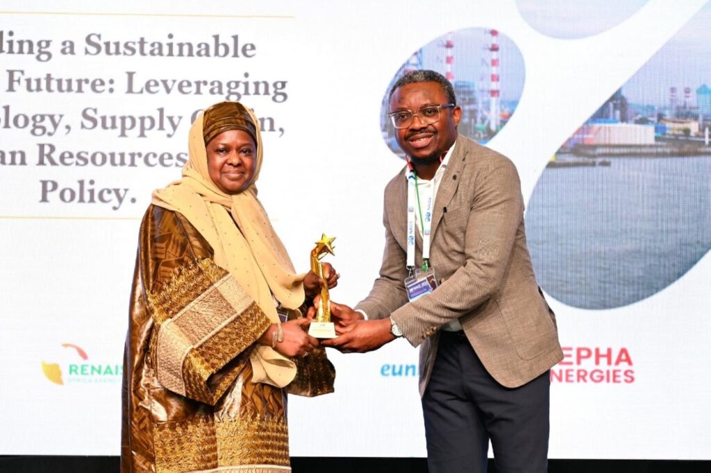 Shell highlights role in energy industry in exhibition at SPE conference 2 Shell 825 2