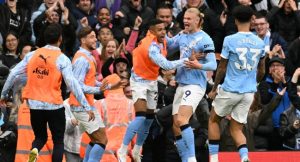 Man City beats Manchester United in EPL 1 Man City beats Manchester United in EPL