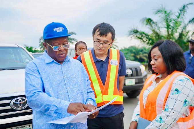 Umahi: Carter Bridge deemed beyond repair