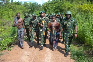 GOC 2 Division leads troops in daring rescue mission, frees kidnapped victims in Kwara