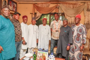 Ododo visits Ejeh Ibaji over Boat mishap at River Niger