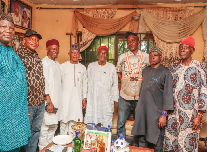 Ododo visits Ejeh Ibaji over Boat mishap at River Niger