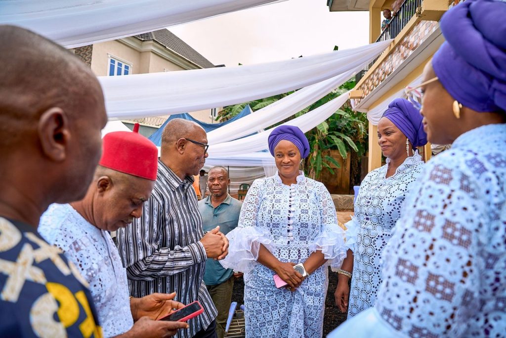 Peter Obi pays final respect to late highlife legend, Mike Ejeagha in Enugu (photos) 3 Peter Obi pays final respect to late highlife legend, Mike Ejeagha in Enugu