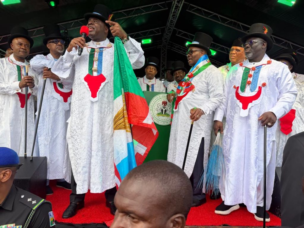 Yenagoa agog as Tinubu receives Governor Diri, others Into APC
