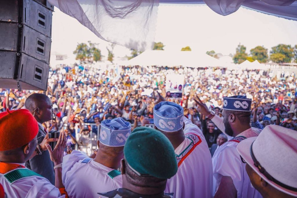 Mass defection rocks Plateau as top opposition leaders join APC ahead of 2027 2 Mass defection rocks Plateau as top opposition leaders join APC ahead of 2027