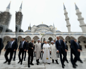 Pope Leo XIV pays historic visit to Istanbul’s "Blue Mosque"