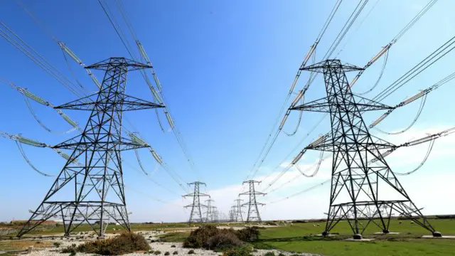 TCN repairs transmission lines