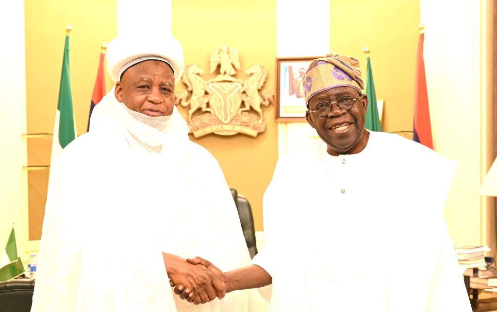Sultan of Sokoto, Alhaji Muhammad Sa’ad Abubakar III; Speaker Tajudeen Abbas with President Bola Ahmed Tinubu, during an Audience at the Presidential Villa Abuja on Friday. PHOTO: STATE HOUSE.