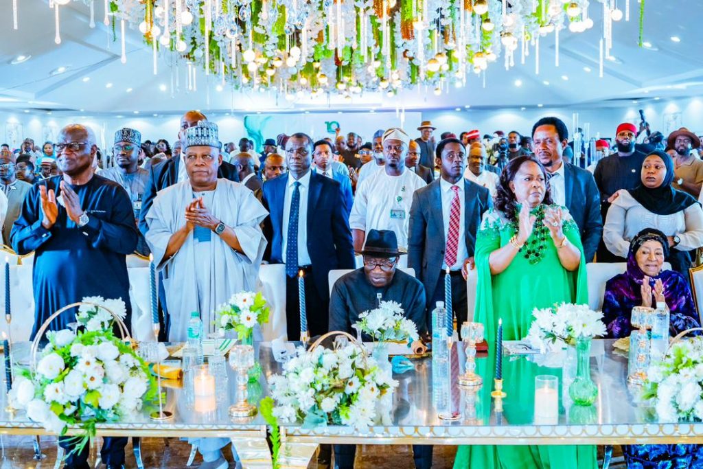 At the Goodluck Jonathan Foundation's 10th anniversary event in Abuja, President Bola Ahmed Tinubu @officialABAT, represented by Vice President Kashim Shettima @officialSKSM , joined former President Goodluck Jonathan, his wife and former First Lady, Dame Patience Jonathan, alongside other high-profile dignitaries to celebrate the foundation's achievements in promoting democracy . Photo credit: State House