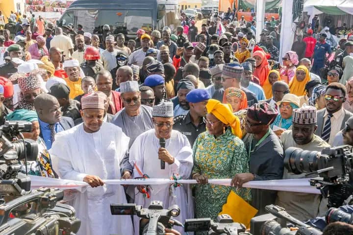 Kaduna State Governor, Uba Sani during the commissioning of 100 free houses for widows under the Family Homes Funds Limited (FHFL) Social Housing Project at Rigachikun, Igabi Local Government Area