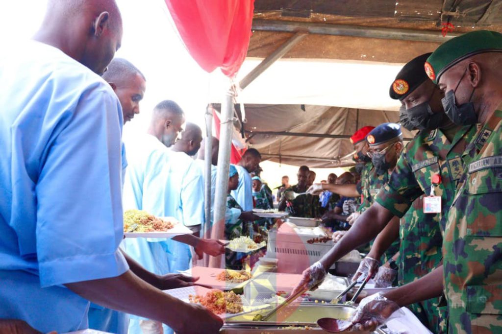 Christmas: CDS , COAS fete troops at special luncheon in Sokoto 2 Christmas: CDS , COAS fete troops at special luncheon in Sokoto