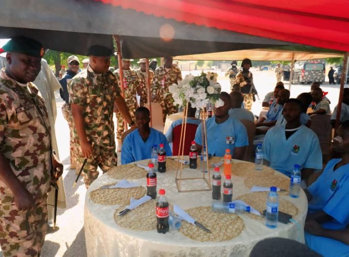 COAS honours frontline troops with luncheon