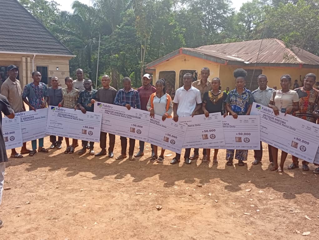 Chief Emeka Nwoba empowers women