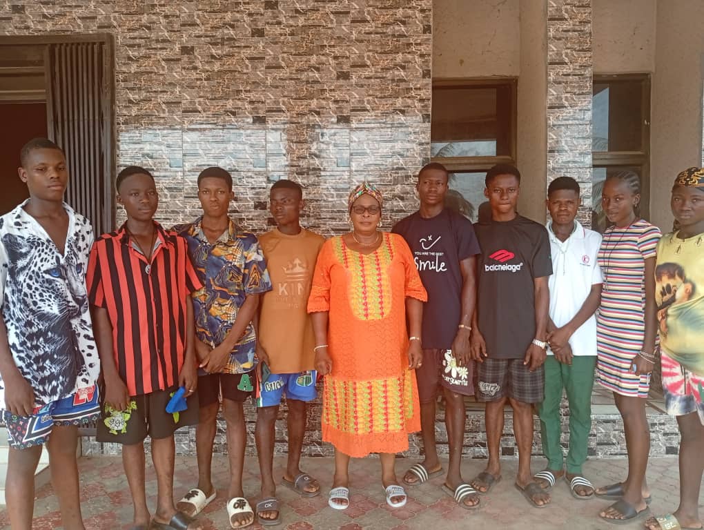 Former Imoha DC coordinator sponsors WAEC candidates in Ebonyi