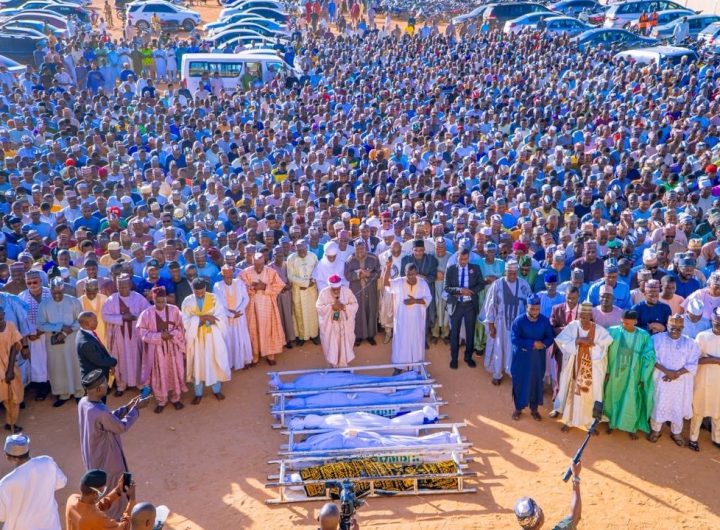 Gombe Governor Inuwa Yahaya attends funeral prayers for 7 journalists killed in car crash