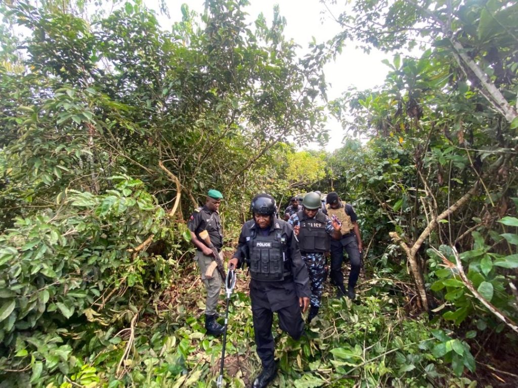 Police raid bandits kidnappers camp in Forest