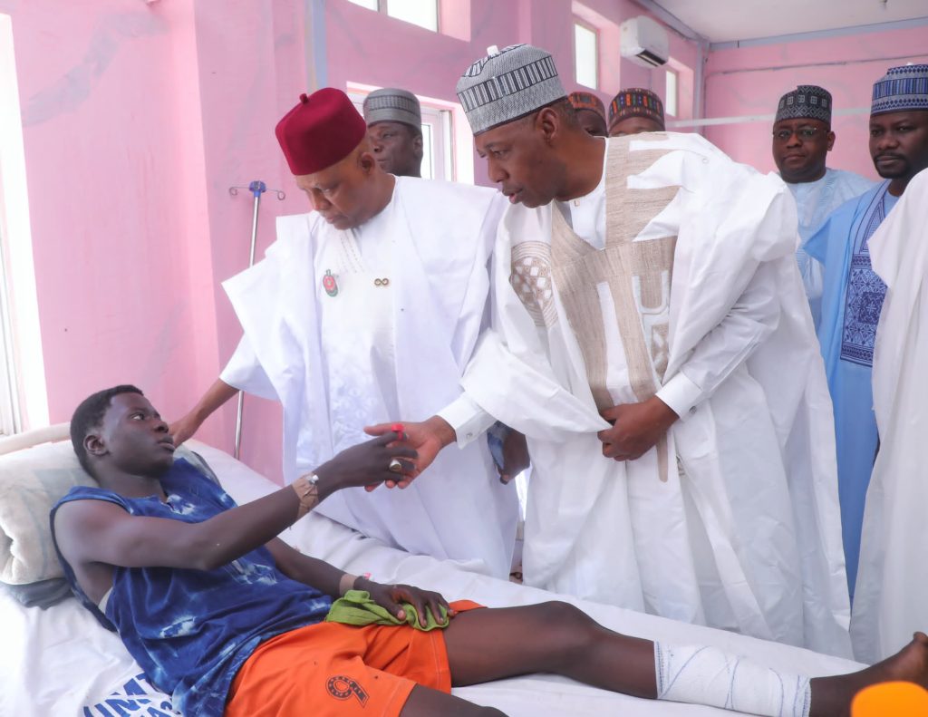 Vice President Kashim Shettima and Borno State Governor, Babagana Zulum, on Friday paid a condolence visit to victims of Maiduguri mosque bomb attack