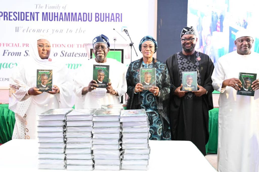 “The coalition we built in 2014 is now Africa’s fastest-growing party” — Tinubu honors Buhari at biography launch 3 Tinubu Aisha attends Buharis book launch