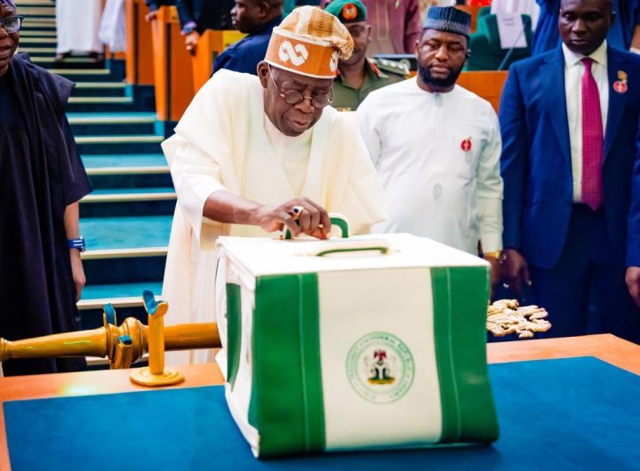 President Bola Tinubu presenting the 2026 budget at the floor of the National Assembly