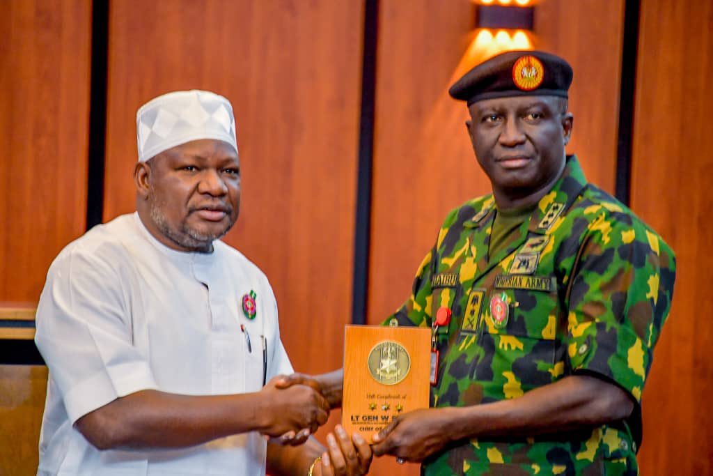 COAS visits IBB, Abdusalami, Niger Governor Bago, pledges enhanced security, collaboration 5 COAS Lieutenant General Waidi Shaibu, and Niger State Deputy Governor, Dr Yakubu Garba. Photo credit: @NigerianArmy/X