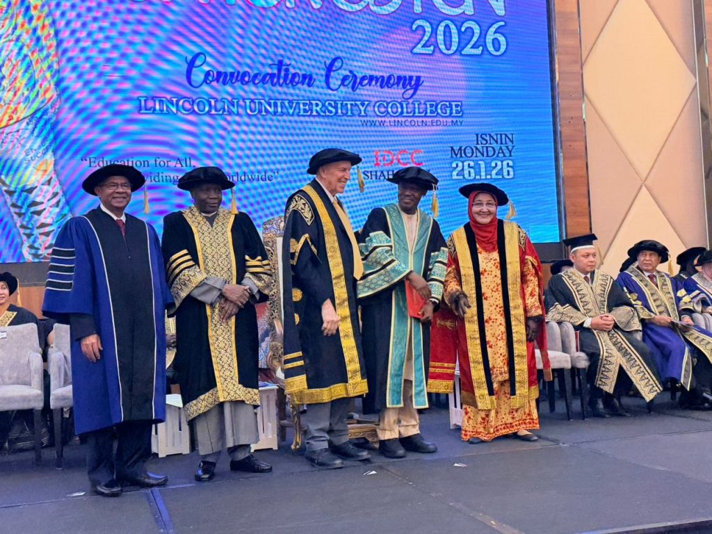 Former NUC boss bags honorary PhD from Lincoln University Malaysia