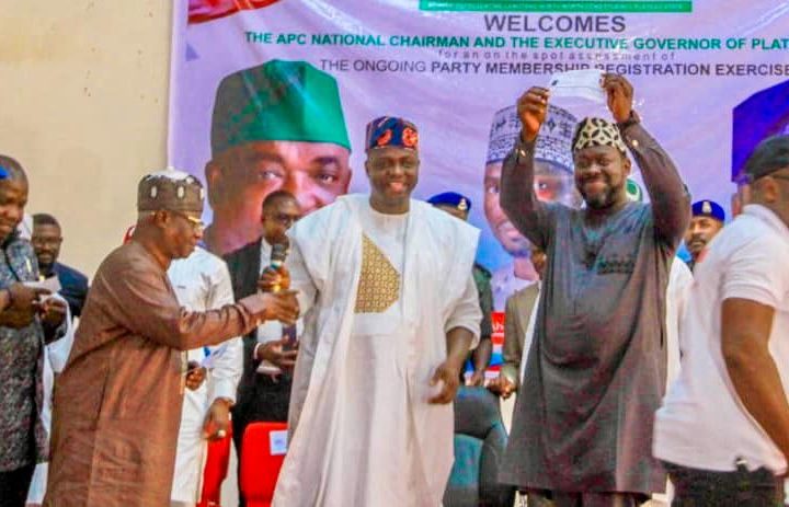 Langtang North Chairman receives APC membership card