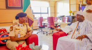 His Imperial Majesty, the Ooni of Ife, Oba Adeyeye Enitan Babatunde Ogunwusi (Ojaja II) and the Comptroller-General Immigration Service, Kemi Nandap, and members of her Management Team. Photo credit: @nigimmigration/X