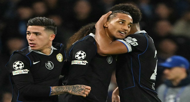 Pedro brace sends Chelsea Into Champions League last 16, ends Napoli’s European run