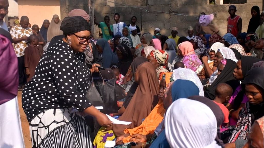 Special Adviser to Kogi first lady empowers Agassa/Ateba women