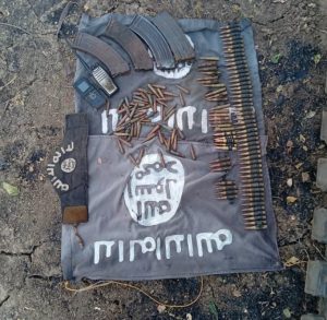 weapons recovered from.the suspects