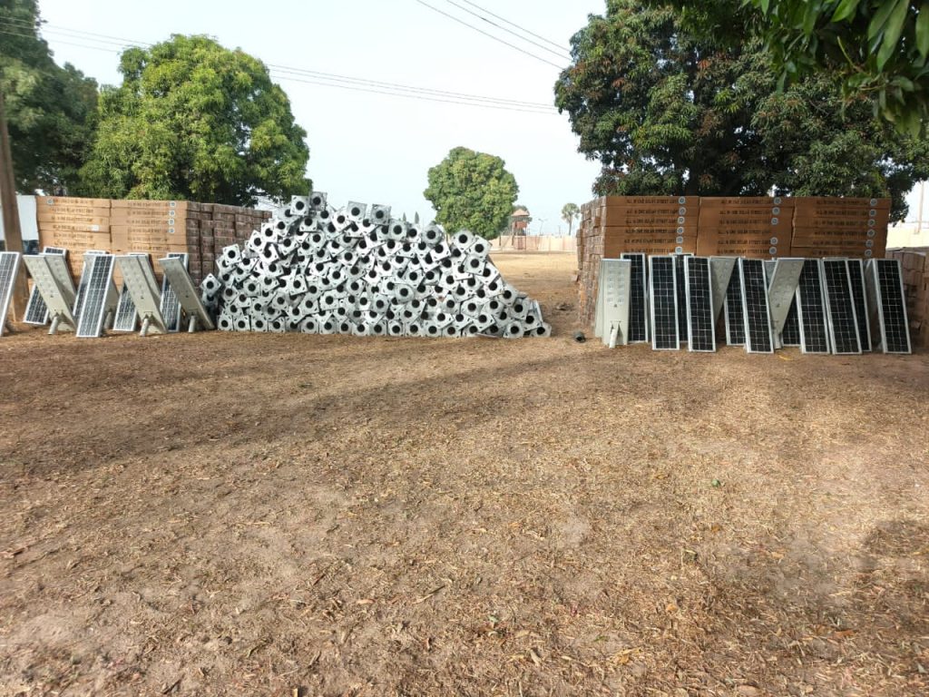 Uba Sani flags off distribution of 600 transformers, 10,000 solar streetlights in Kaduna 3 kaduna distributes 600 transformers solar streetligh
