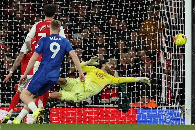 EPL: Raya’s heroics help Arsenal defeat Chelsea 2-1