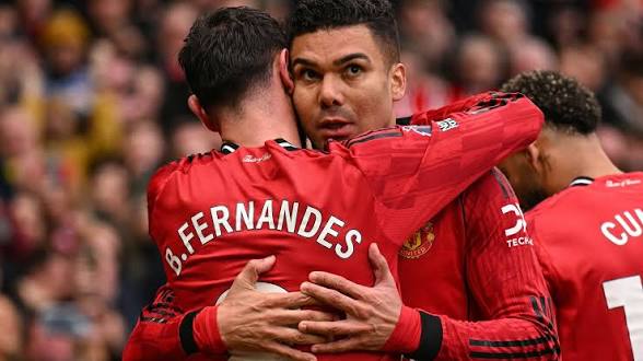 Fernandes breaks assist record as Man United beat Aston Villa 3–1