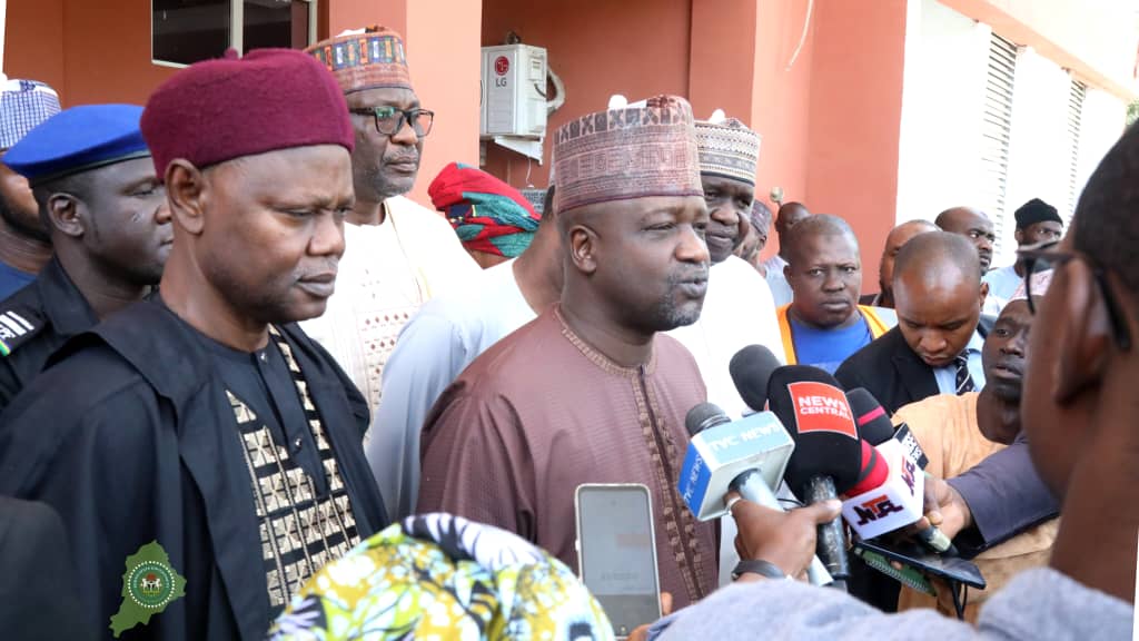 Kadafur visits UMTH, sympathises with bomb blast victims 3 Kadafur visits UMTH, sympathises with bomb blast victims