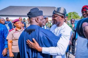Taraba, Benue governors meet traditional rulers in Wukari to tackle border insecurity, IDP crisis