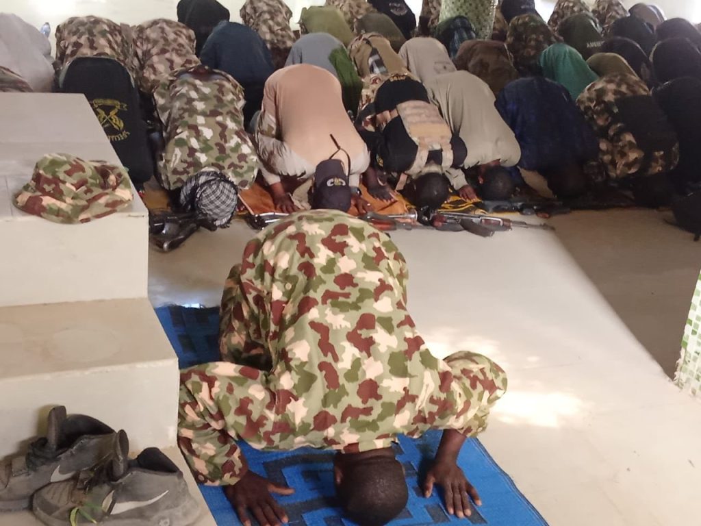 Troops defy Boko Haram threats, dominate Ngoshe, ensure peaceful Eid celebrations 2 Troops defy Boko Haram threats, dominate Ngoshe, ensure peaceful Eid celebrations