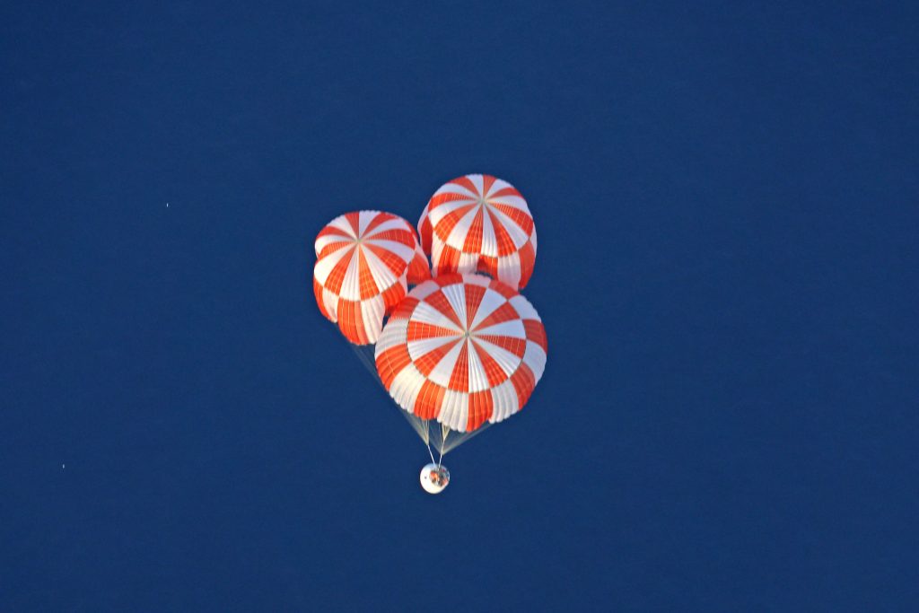 PHOTONews: Artemis II crew returns safely to earth after historic lunar mission 2 Artemis II crew returns safely to earth9