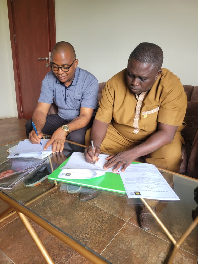 APHPN, MHR forge landmark partnership to advance youth sexual and reproductive health in Nigeria 2 Dr Kene 1